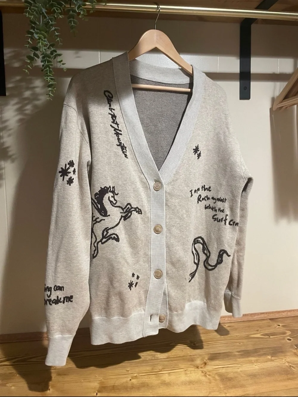 ACOTAR Nesta Beige Graphic Button-Front Women's Cardigan Sweater - Picture 1 of 2